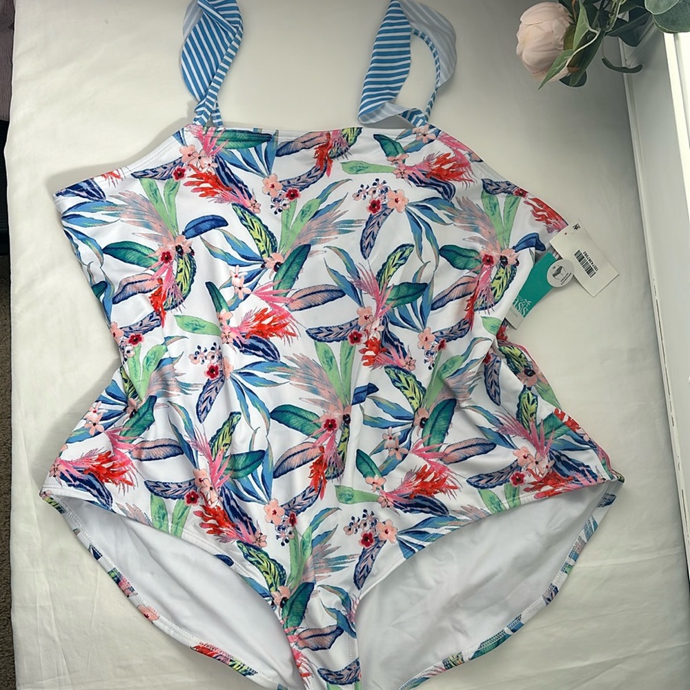🌼OASIS FAMILY ONE PIECE SWIMWEAR size‎ 3X